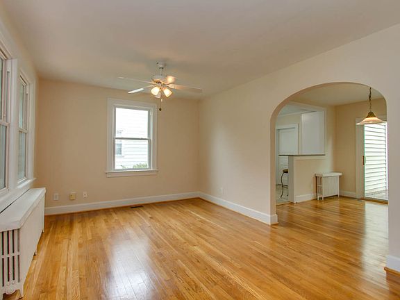 3rd image of 5208 Powhatan Ave