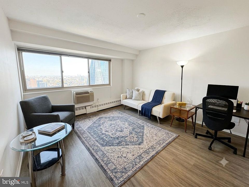 1st image of 2101 Chestnut St Unit 1813