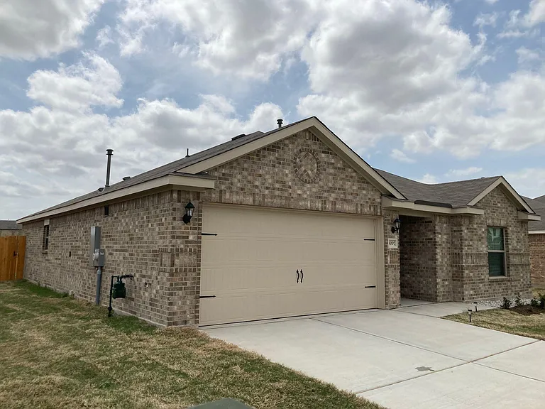3007 Boran Dr — Photo 40