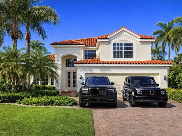 12848 Brynwood Way, Naples, FL 34105