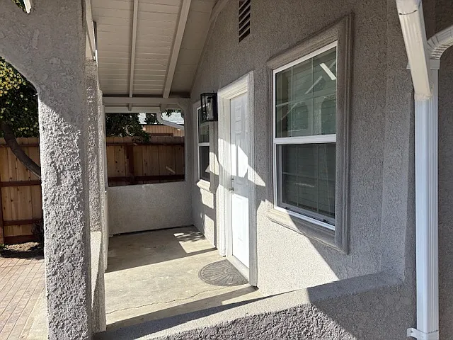 Studio, 350 sqft, $1,150 — Photo 4
