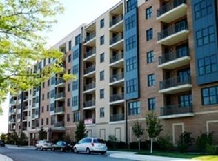 300 Anthony Ave UNIT 205, MUNDELEIN, IL 60060