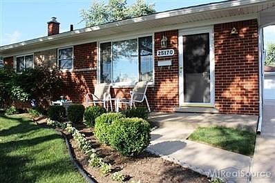 3rd image of 25170 Koontz St
