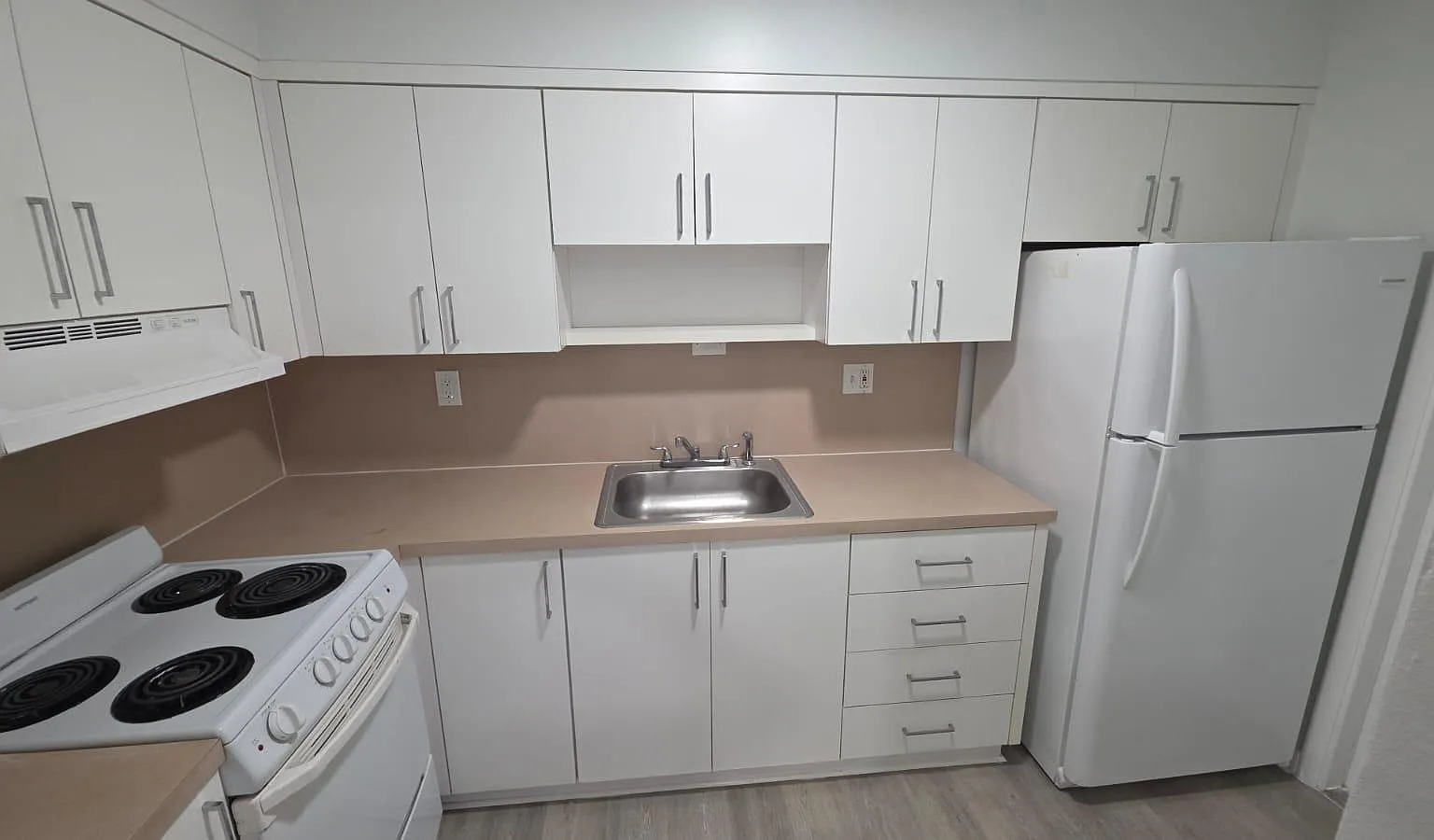 1 bed, 1.0 bath, 700 sqft, $1,550 — Photo 4
