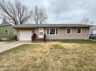 1405 Grand St, Webster City, IA 50595