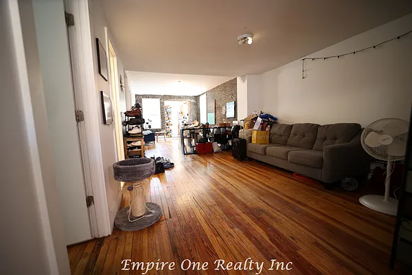 Rented by Empire One Realty | media 1