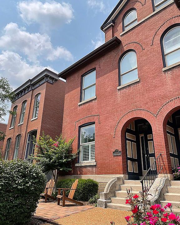 1st image of 1305 Dolman St #1305