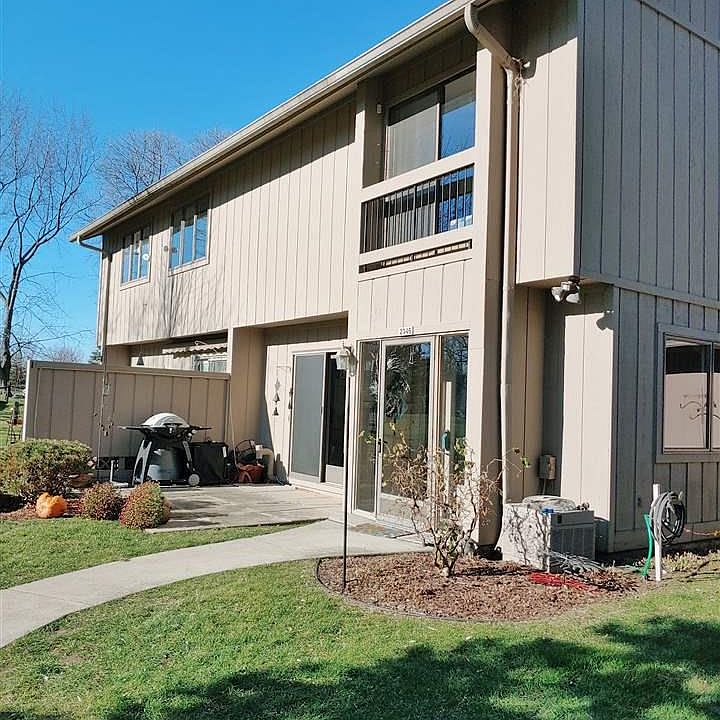 2346 Bay Woods Ct, Bay City, MI 48706 Zillow