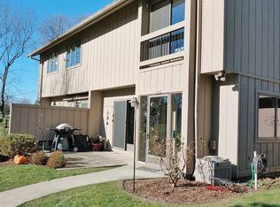 2346 Bay Woods Ct, Bay City, MI