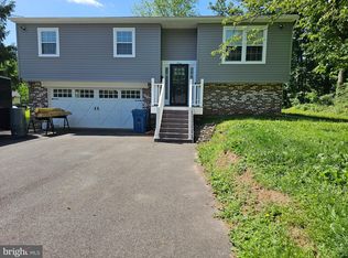 3 Carol Beth Ln, Quakertown, PA 18951