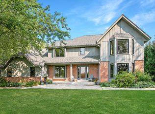 4896 Upper Forest Beach Rd, Port Washington, WI 53074