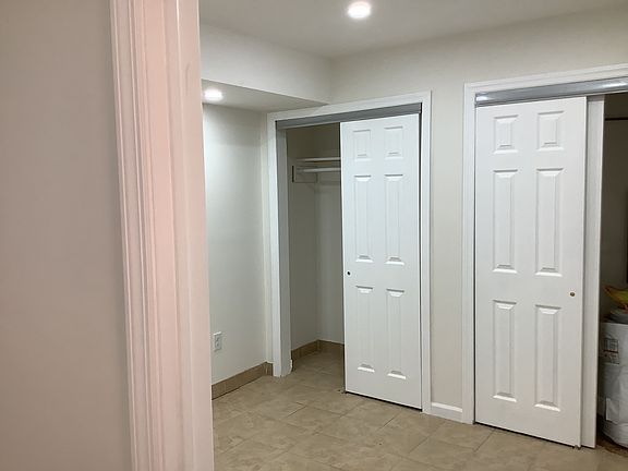4th image of 8 Roosevelt Ave #2