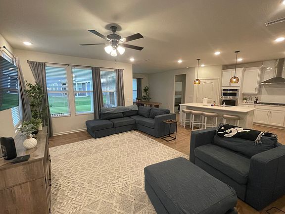 4th image of 7308 Legends Way