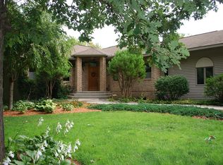 4004 N Perrine Rd, Midland, MI 48642