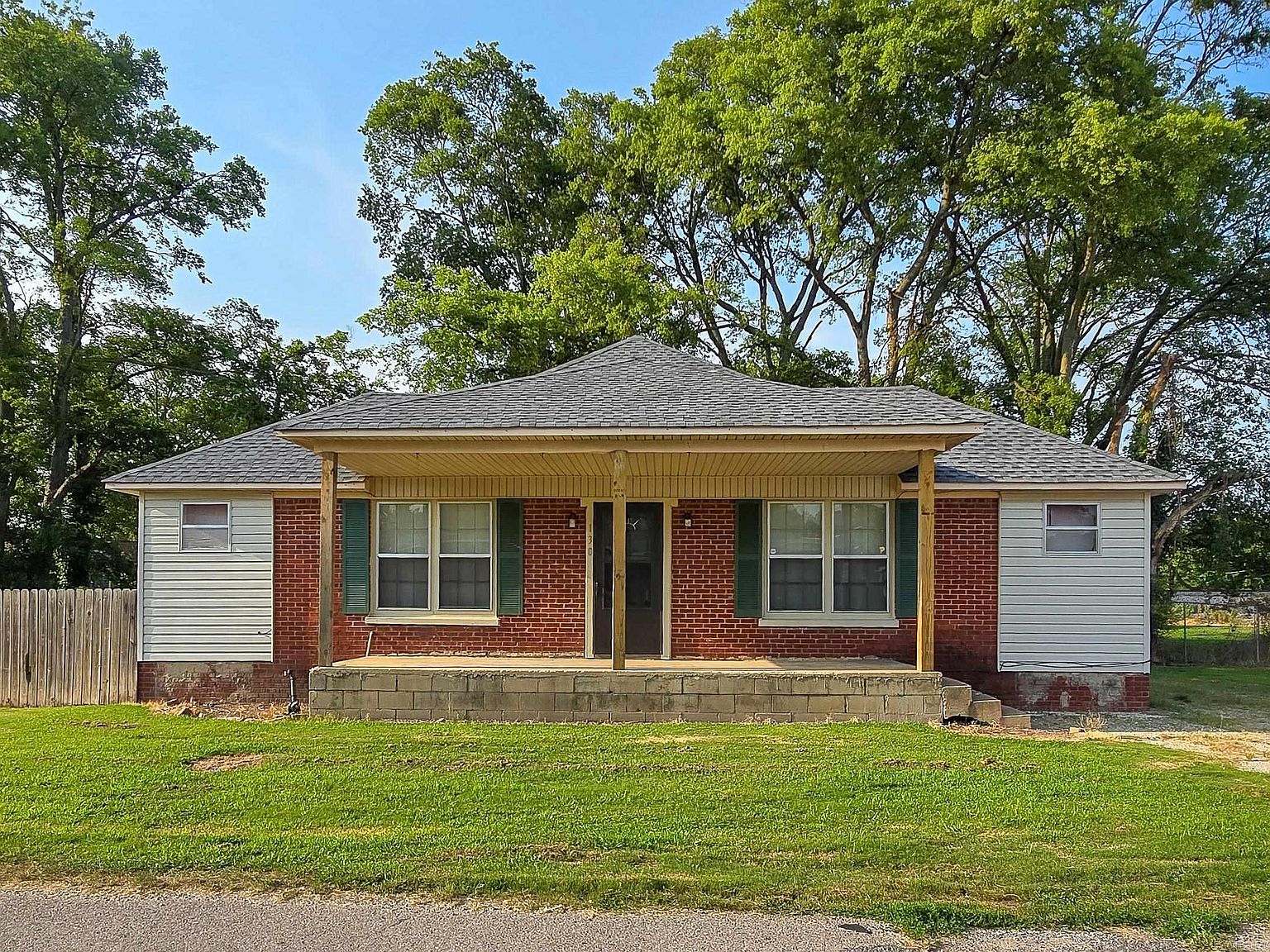 130 Chickasaw St, Tyronza, AR 72386 MLS 24025415 Zillow