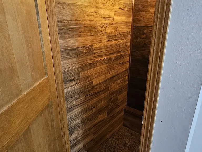 stairs to basement