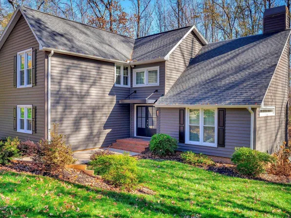 223 Burning Bush Rd, Greenville, SC 29607