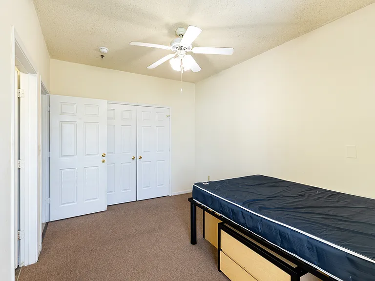Cape Trails Apartments — Photo 41