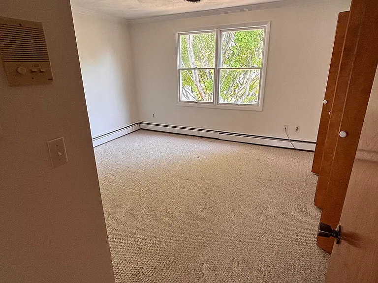 15 Packard Ave #104 — Photo 7