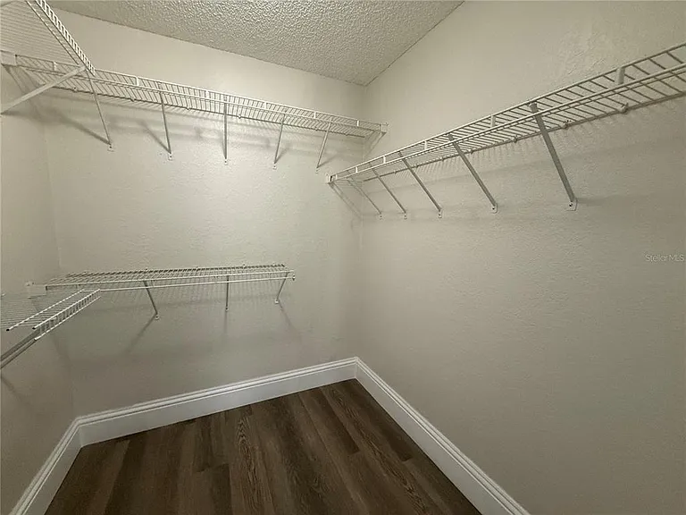 609 Island Place Way #609 — Photo 8