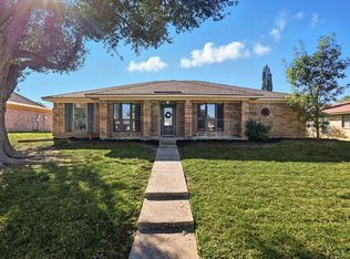 1012 Summertree Cir, Plano, TX 75025