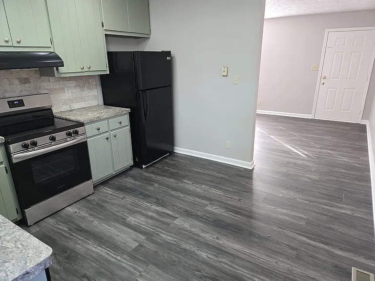 15 Steele Dr #A — Photo 10