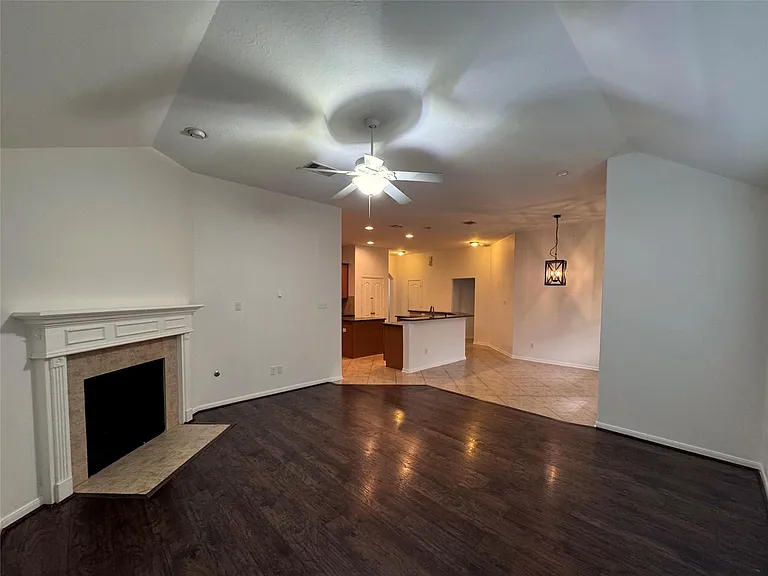 9023 Kinnel Ln — Photo 15