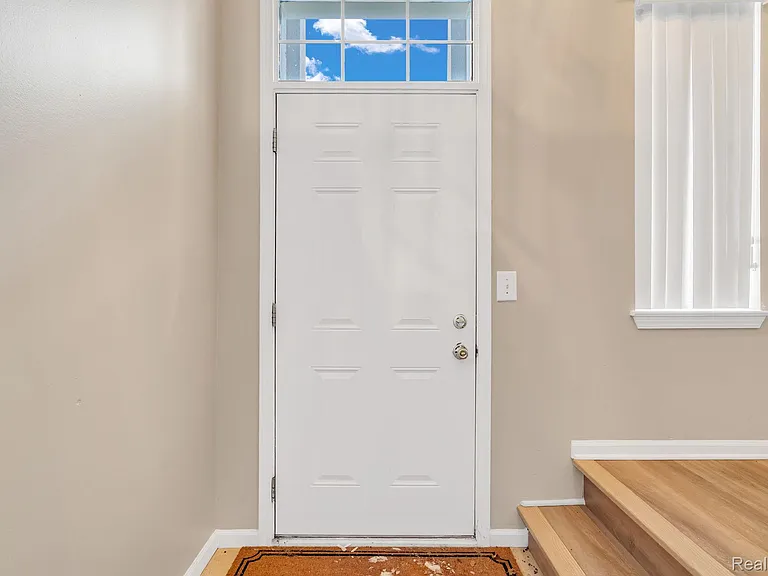 8208 Chesapeake Cir — Photo 6