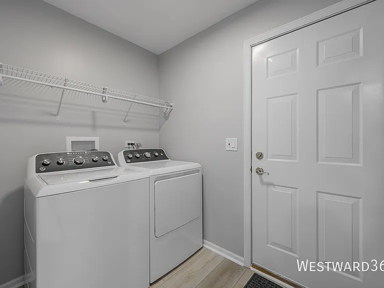 24821 Gates Ct — Photo 13