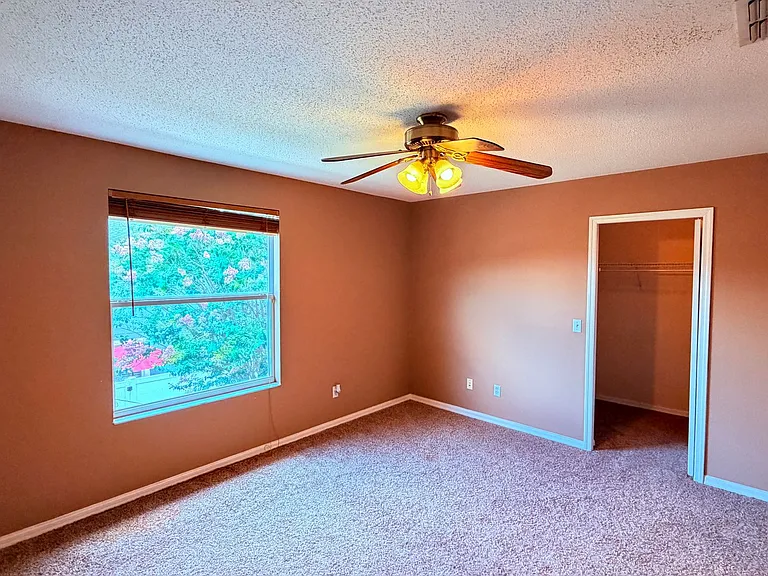13054 Lexington Summit St — Photo 13
