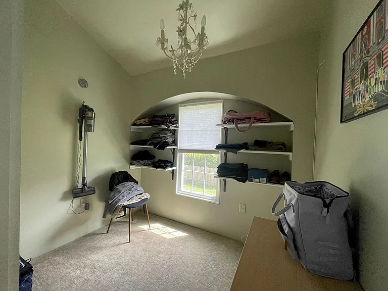 217 Golden Maple Dr — Photo 9