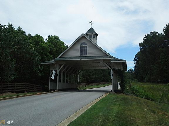 2nd image of 1020 Forrest Highlands #1002A