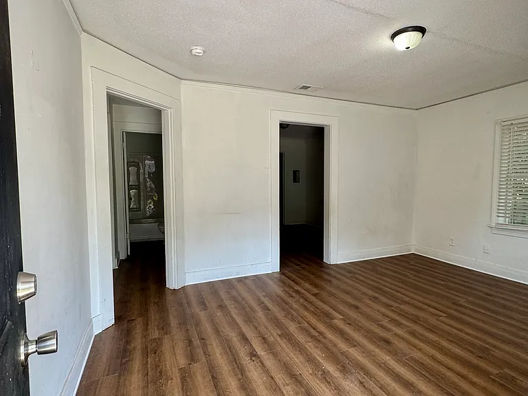556 Lesesne St — Photo 14
