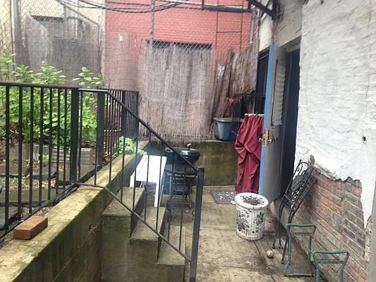 Rented by Tompkins Square Realty | media 22