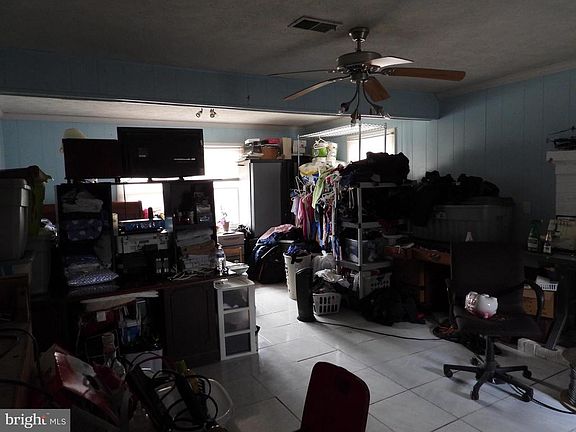 5th image of 307 Burman Ln