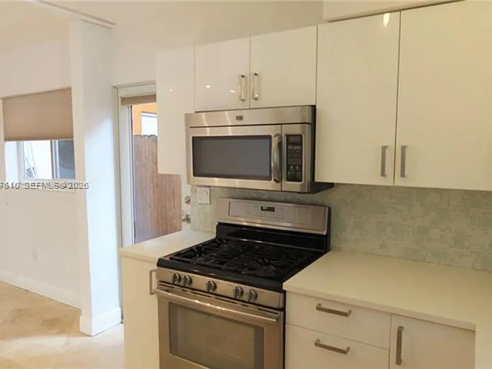 7312 Gary Ave #Townhouse 7312
