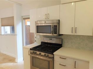 7312 Gary Ave #TOWNHOUSE 7312, Miami Beach, FL 33141