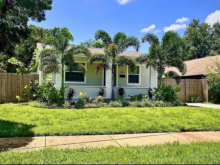 810 Southwest Blvd N — Photo 11
