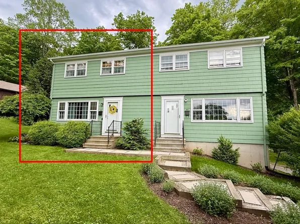 46 Topstone Dr, Bethel, CT 06801