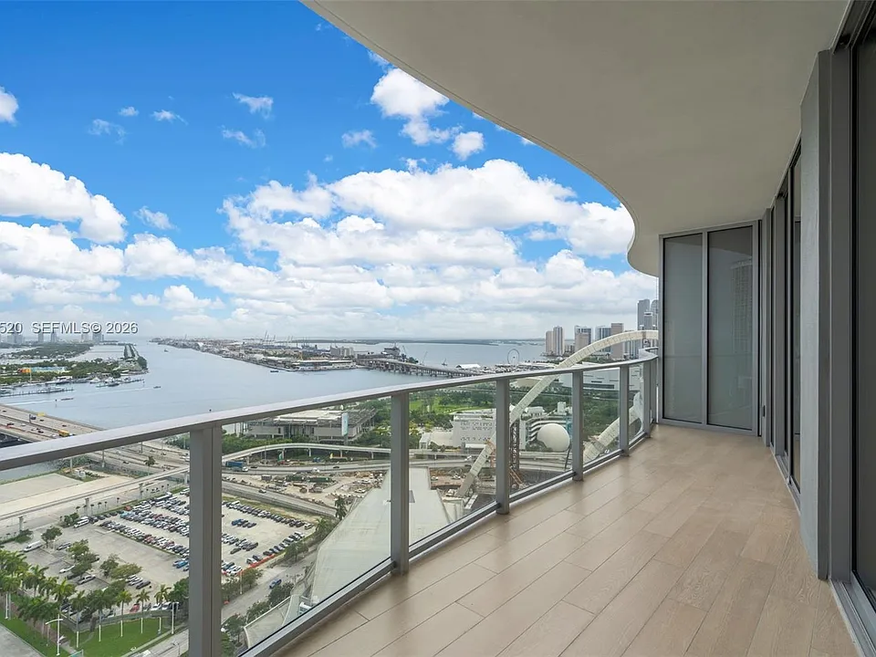 1400 Biscayne Blvd #2905