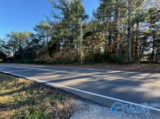 Capshaw Rd NW, Madison, AL 35757