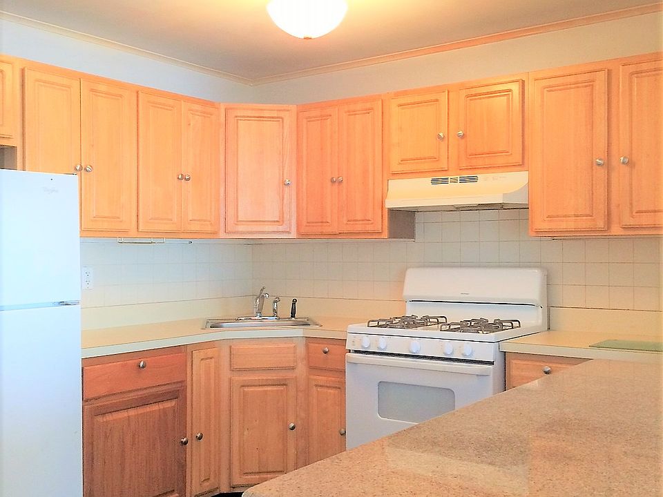 1st image of 220 Beach 92nd St #2