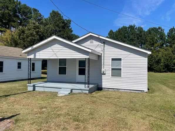 85 Carolina Ave, Chocowinity, NC 27817