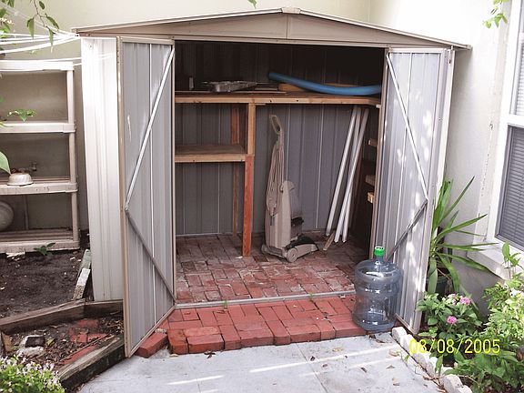 Shed