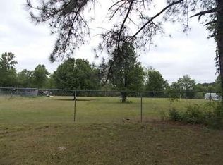 1668 E Church St, Bonneau, SC 29431