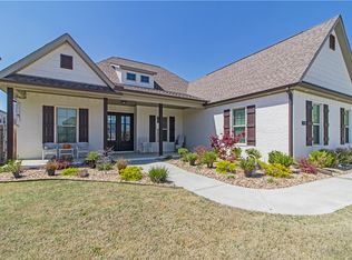 292 Santa Teresa Pl, Springdale, AR 72762