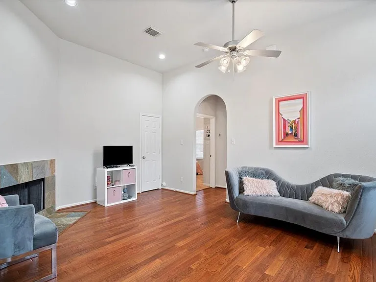 2338 Bermuda Shores Dr — Photo 4
