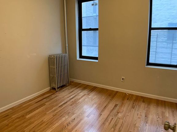 4th image of 240 Crown St APT 2J