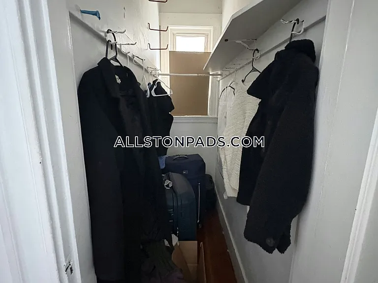 5 Harvard Ter #2 — Photo 6