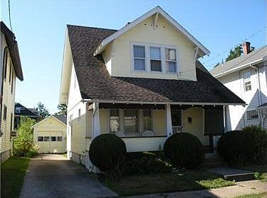 1st image of 525 Stafford Ave